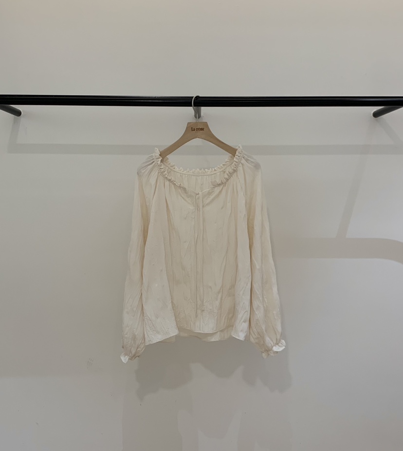 LA CREME東大門直郵女士新品熱賣休閑真品襯衫蕾絲衫褶皺LA CREME襯衫/蕾絲衫