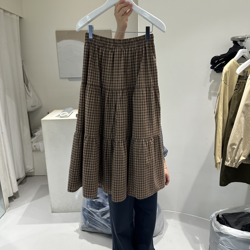 LORING RE I東大門實拍女士新品真品休閑推薦時尚人氣長裙LORING RE-I/BARE長裙
