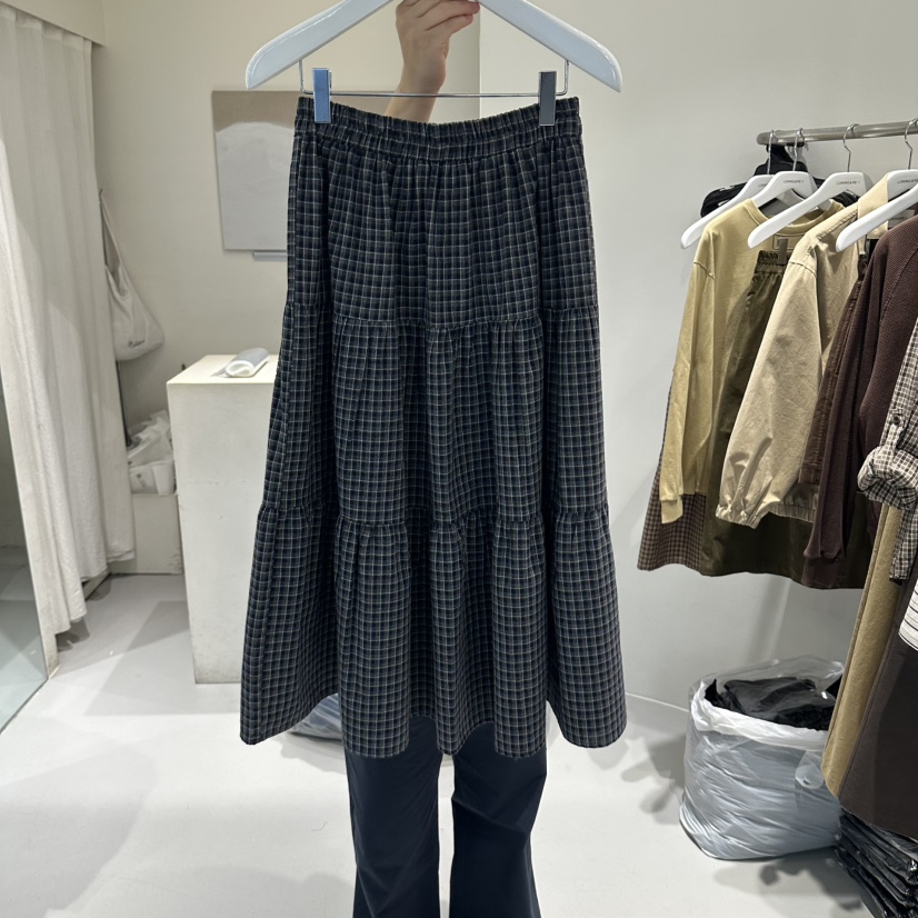 LORING RE I東大門實拍女士新品真品休閑推薦時尚人氣長裙LORING RE-I/BARE長裙圖色2