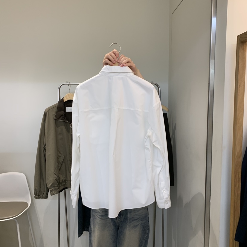 OUTRENE東大門代購女裝新品真品推薦人氣時尚熱賣襯衫蕾絲衫OUTRENE襯衫/蕾絲衫