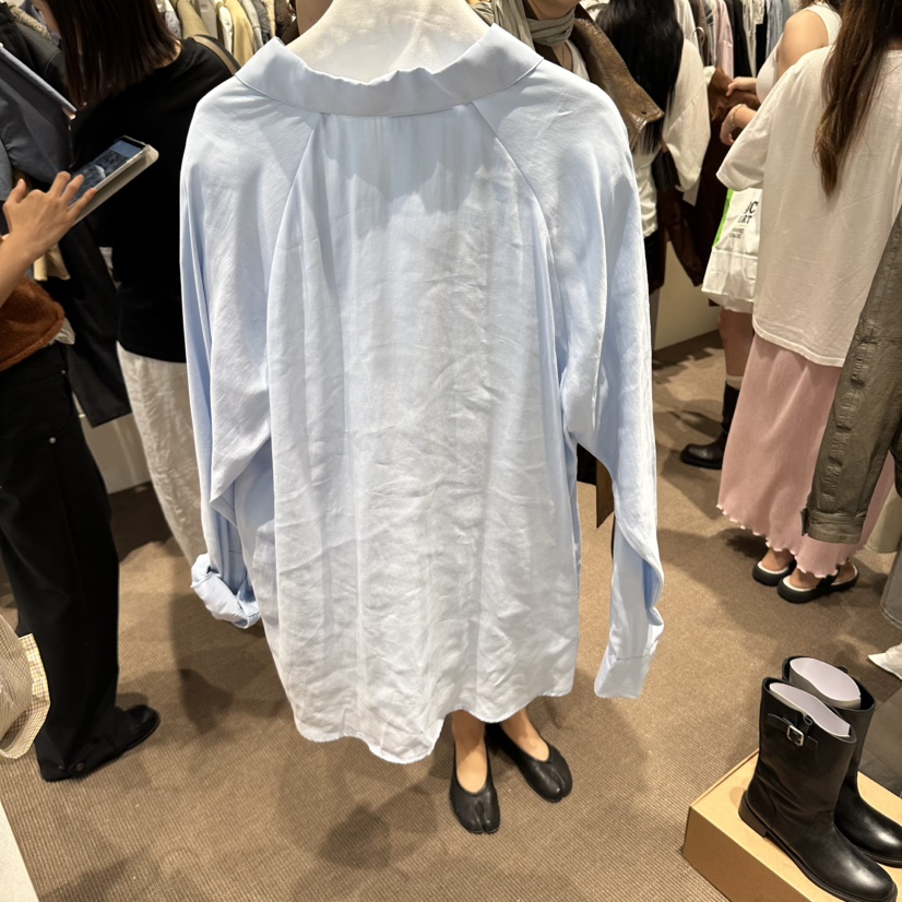OVERTAKE韓國代購女裝新款熱賣人氣推薦時尚真品襯衫蕾絲衫OVERTAKE襯衫/蕾絲衫