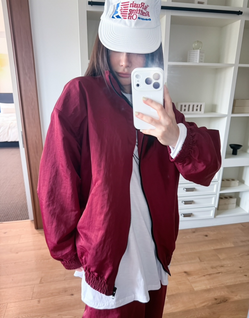 VIVEL東大門實拍女士新品時尚熱賣真品休閑人氣夾克尼龍刺繡VIVE L夾克