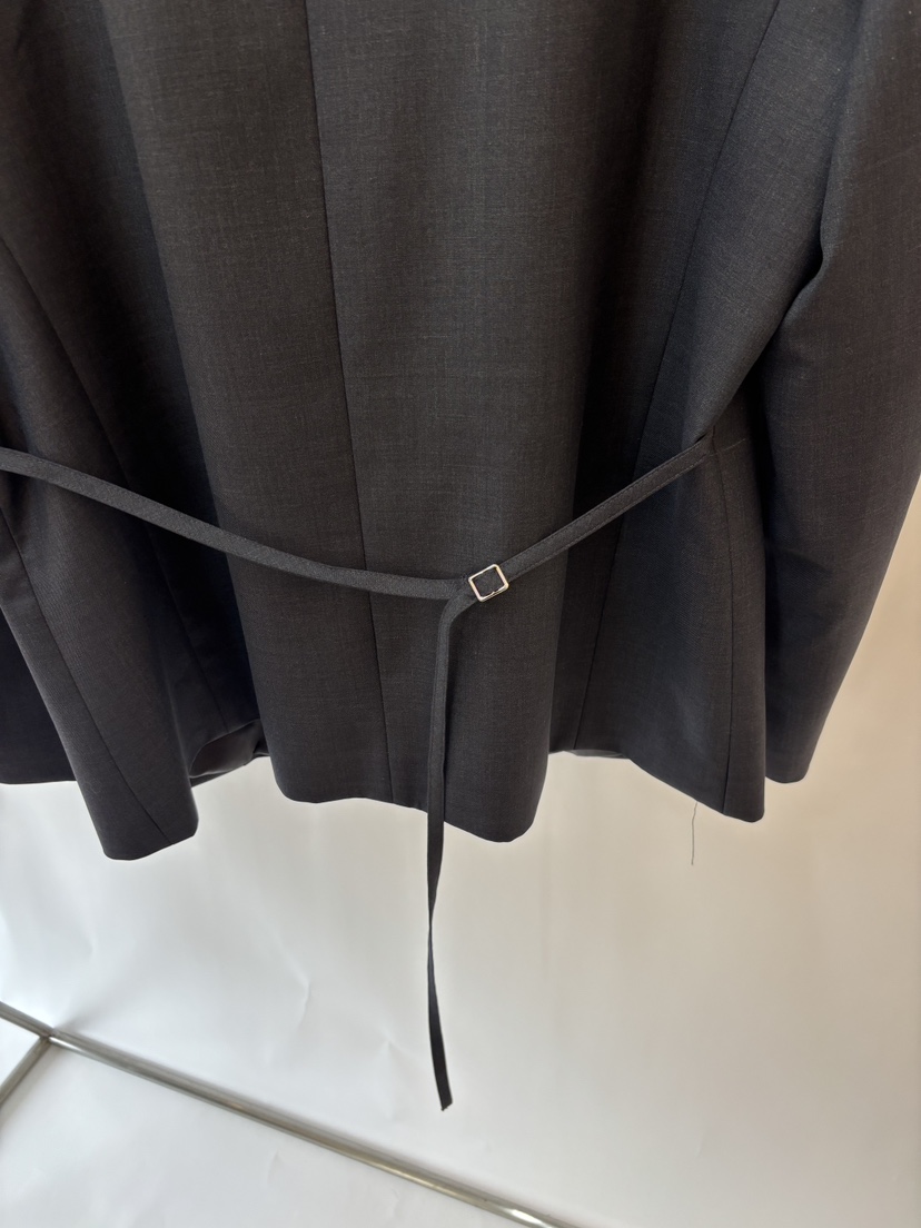 LONDON FLAT東大門直郵26秋冬新品人氣熱賣推薦西裝西服LONDON FLAT西裝/西服