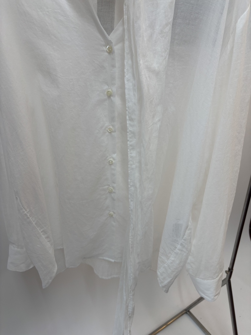 LONDON FLAT東大門實拍女裝新品時尚推薦真品襯衫蕾絲衫LONDON FLAT襯衫/蕾絲衫