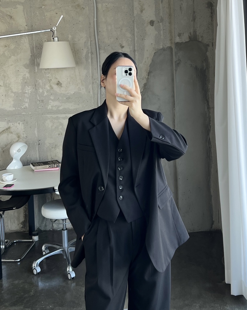 VERNI東大門實拍女裝新品真品推薦時尚熱賣休閑夾克含腰帶VERNI夾克