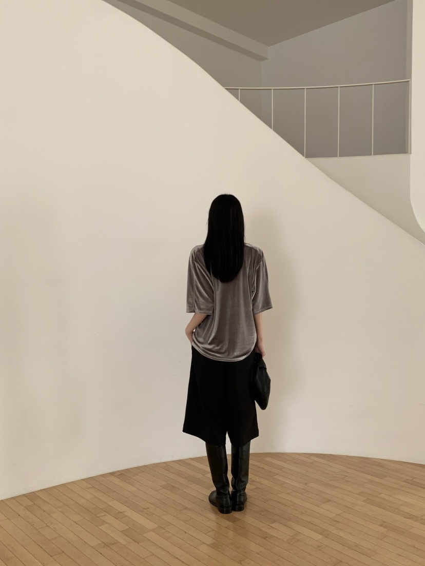 LOGON韓國代購女裝新款真品人氣時尚熱賣休閑推薦T恤天鵝絨LOGONT恤
