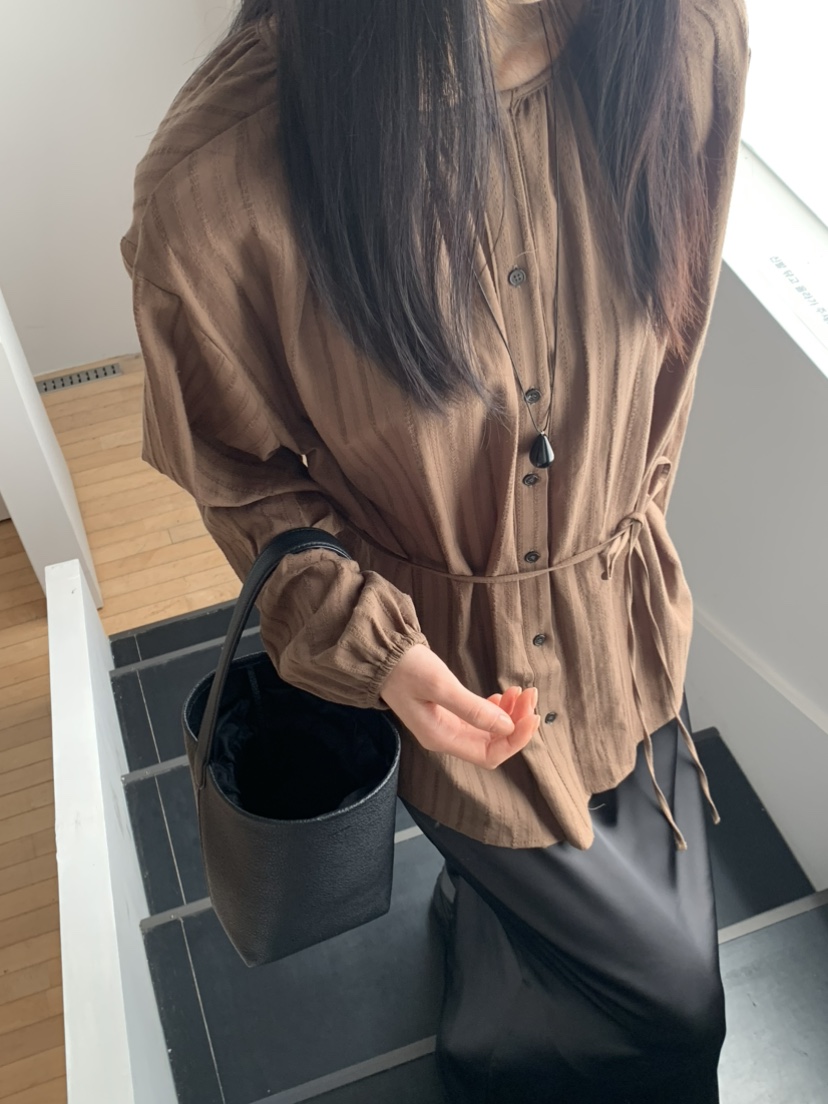 LOGON韓國代購女裝新款推薦休閑人氣熱賣時尚襯衫蕾絲衫含繩LOGON襯衫/蕾絲衫