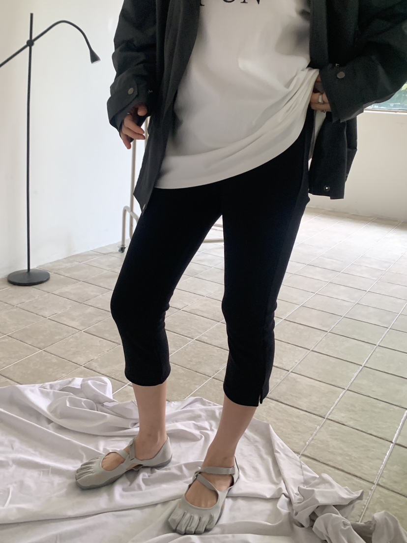 VAARA韓國直郵女裝新品人氣推薦熱賣時尚真品打底褲鯊魚褲VAARA打底褲/鯊魚褲