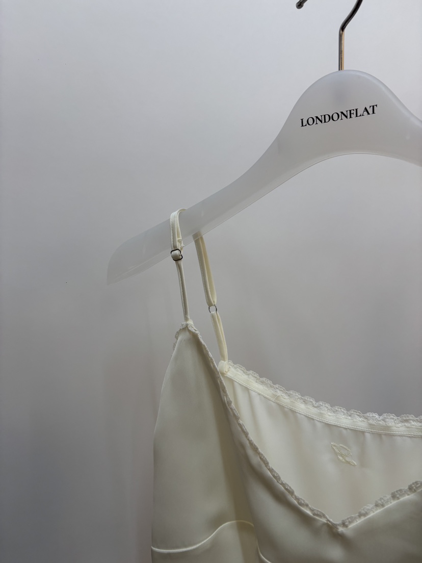 LONDON FLAT東大門直郵女士新款熱賣時尚推薦真品吊帶背心LONDON FLAT吊帶/背心