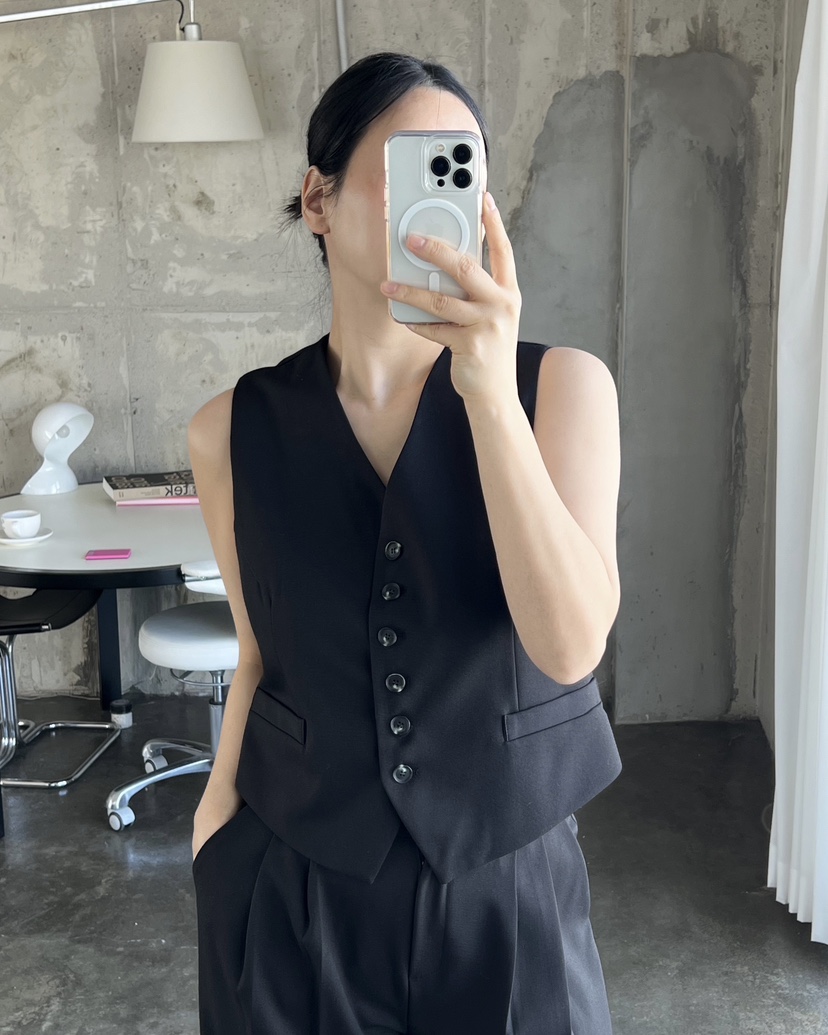 VERNI韓國直郵女裝新款時尚熱賣人氣真品推薦休閑馬甲VERNI馬甲