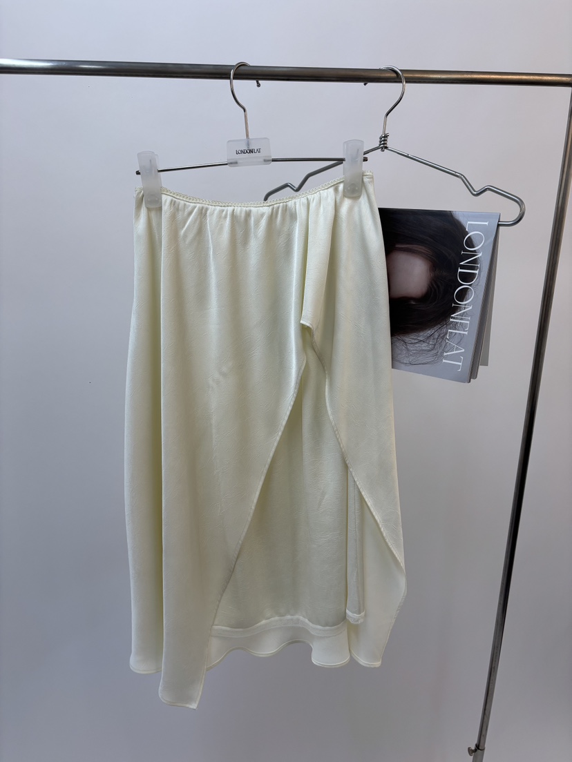 LONDON FLAT東大門直郵女裝新品熱賣時尚人氣半身裙中短裙LONDON FLAT半身裙/中短裙圖色1