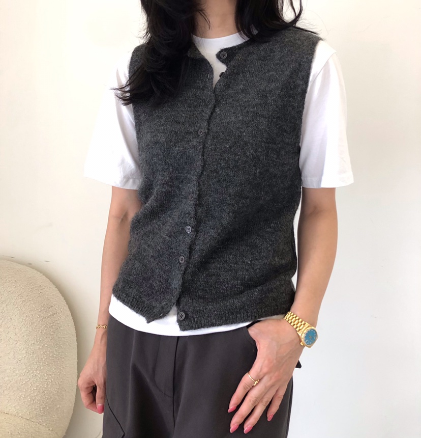 GLAD SOME韓國代購女士新款推薦熱賣馬甲不含內搭紐扣背心GLAD SOME馬甲