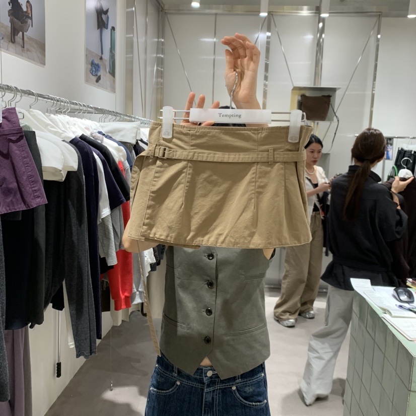 TEMPTING韓國直郵26秋冬新品人氣推薦休閑時尚短裙含腰帶TEMPTING短裙圖色1