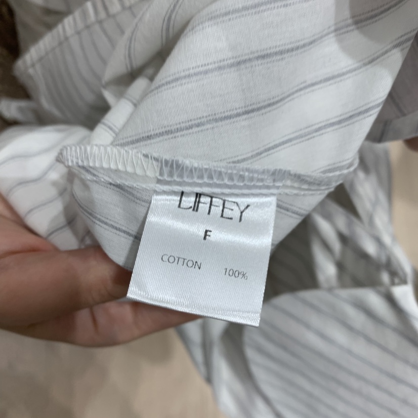 LIFFEY東大門實拍26秋冬新款真品熱賣推薦時尚襯衫蕾絲衫LIFFEY襯衫/蕾絲衫
