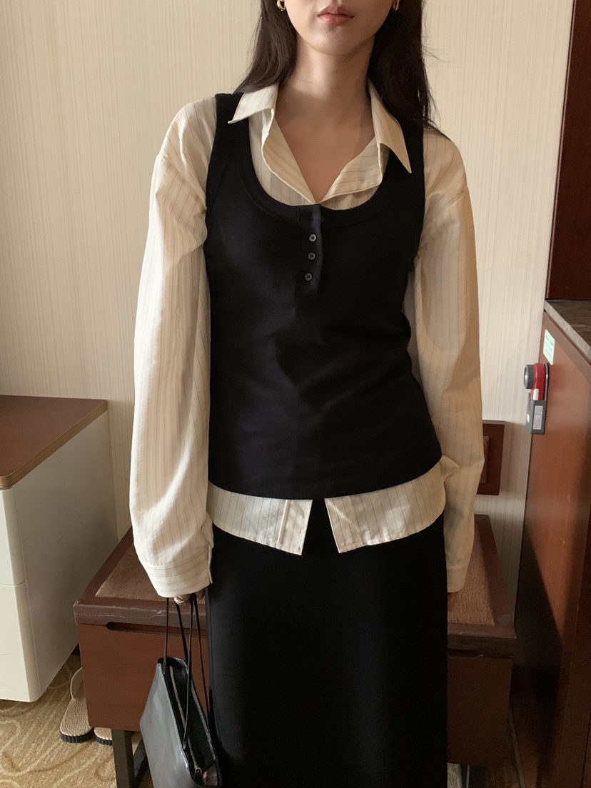 NOTICE東大門實拍女裝新款時尚休閑人氣真品推薦吊帶背心NOTICE吊帶/背心