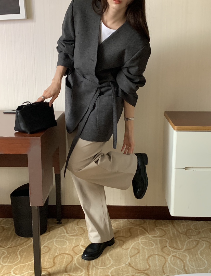 NOTICE東大門代購女裝新款時尚人氣休閑熱賣西裝西服含腰帶NOTICE西裝/西服