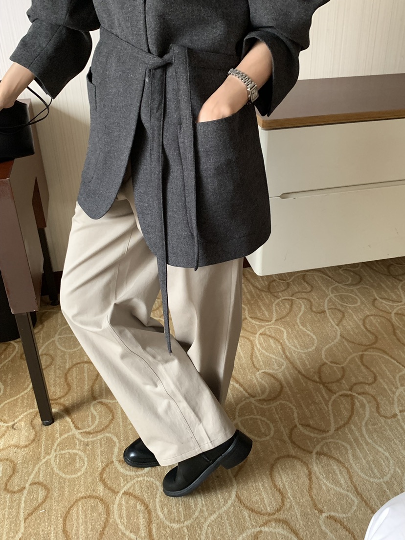 NOTICE東大門代購女裝新款時尚人氣休閑熱賣西裝西服含腰帶NOTICE西裝/西服