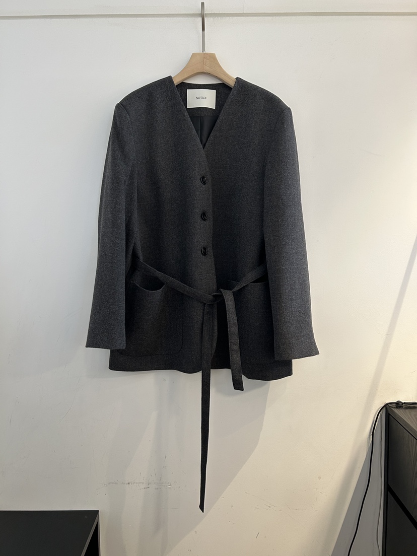 NOTICE東大門代購女裝新款時尚人氣休閑熱賣西裝西服含腰帶NOTICE西裝/西服圖色2