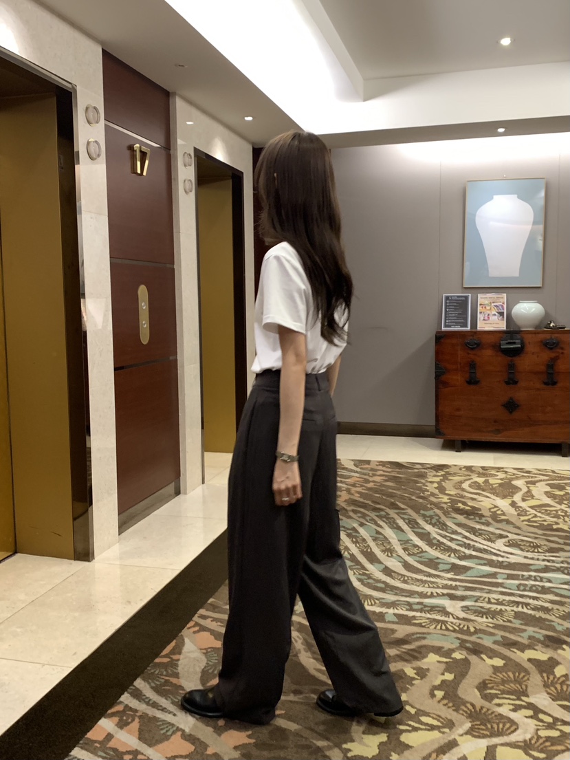 NOTICE韓國代購女裝新品真品時尚休閑推薦人氣熱賣休閑褲NOTICE休閑褲