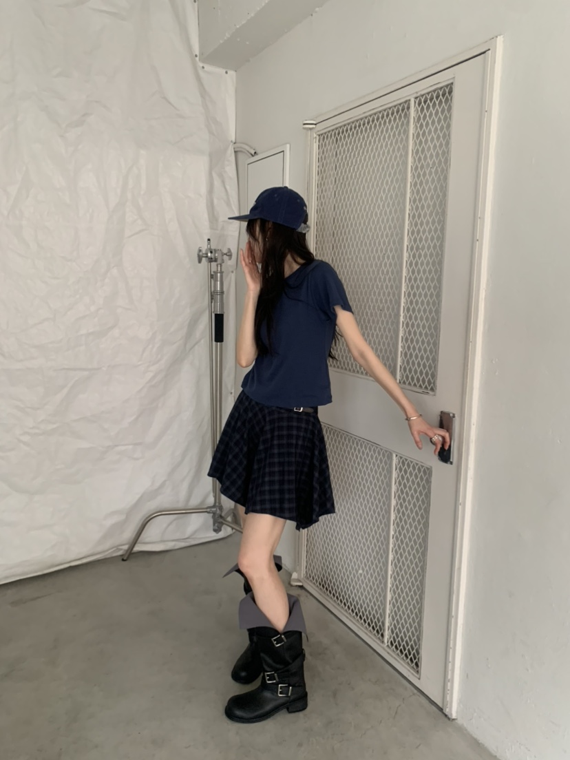 LE AVE東大門實拍26秋季新款休閑推薦真品時尚人氣熱賣短裙LE AVE短裙