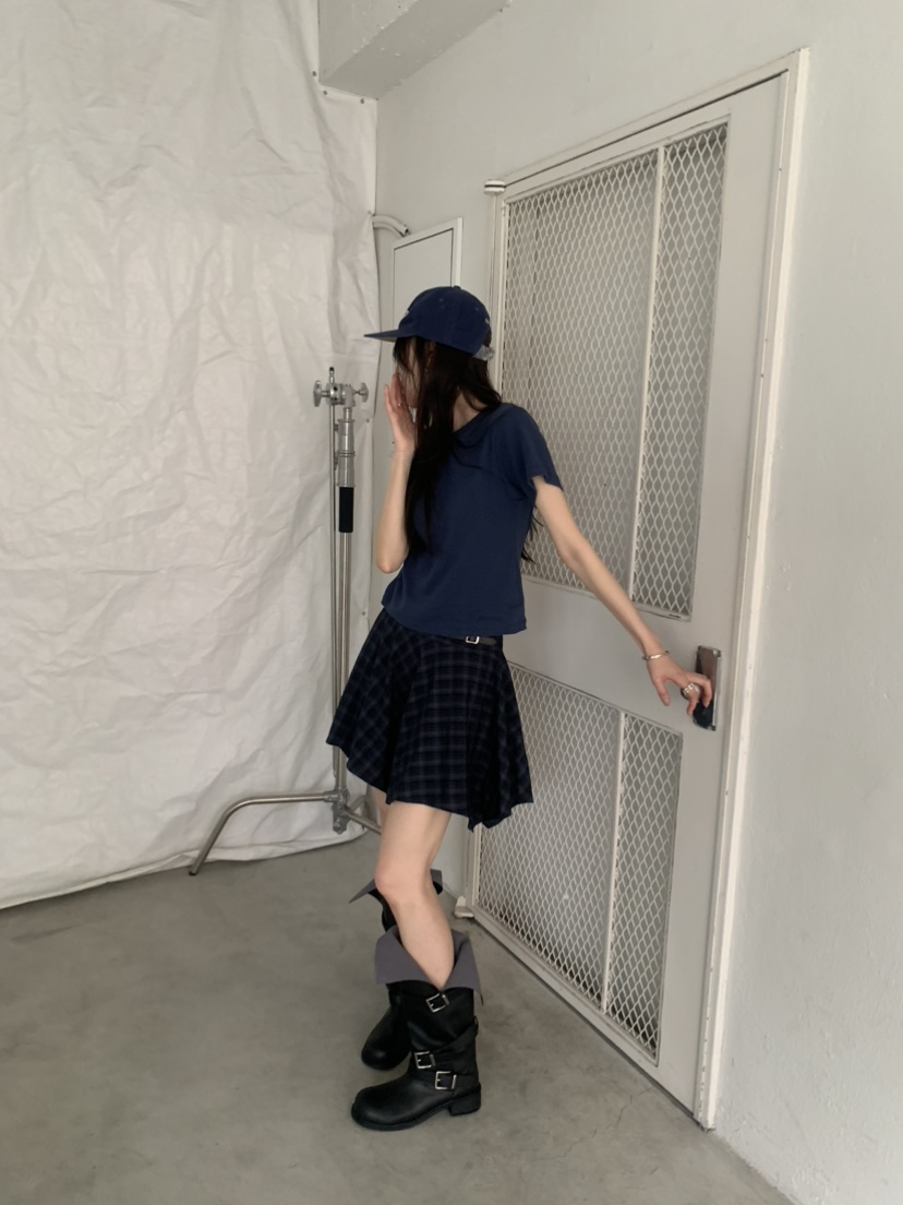 LE AVE東大門實拍26秋季新款休閑推薦真品時尚人氣熱賣短裙LE AVE短裙