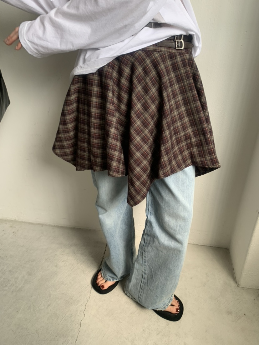 LE AVE東大門實拍26秋季新款休閑推薦真品時尚人氣熱賣短裙LE AVE短裙