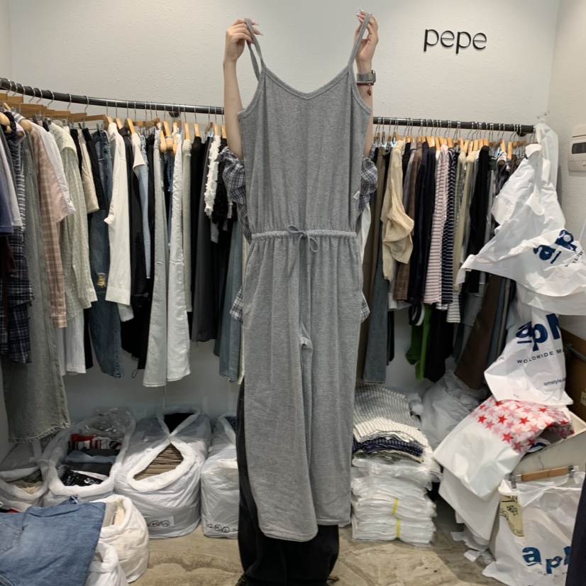 ALMOND PEPE東大門直郵26秋冬新品真品推薦時尚人氣連體褲ALMOND PEPE連體褲圖色2