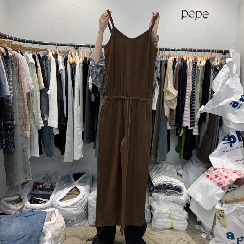 ALMOND PEPE東大門直郵26秋冬新品真品推薦時尚人氣連體褲ALMOND PEPE連體褲圖色3