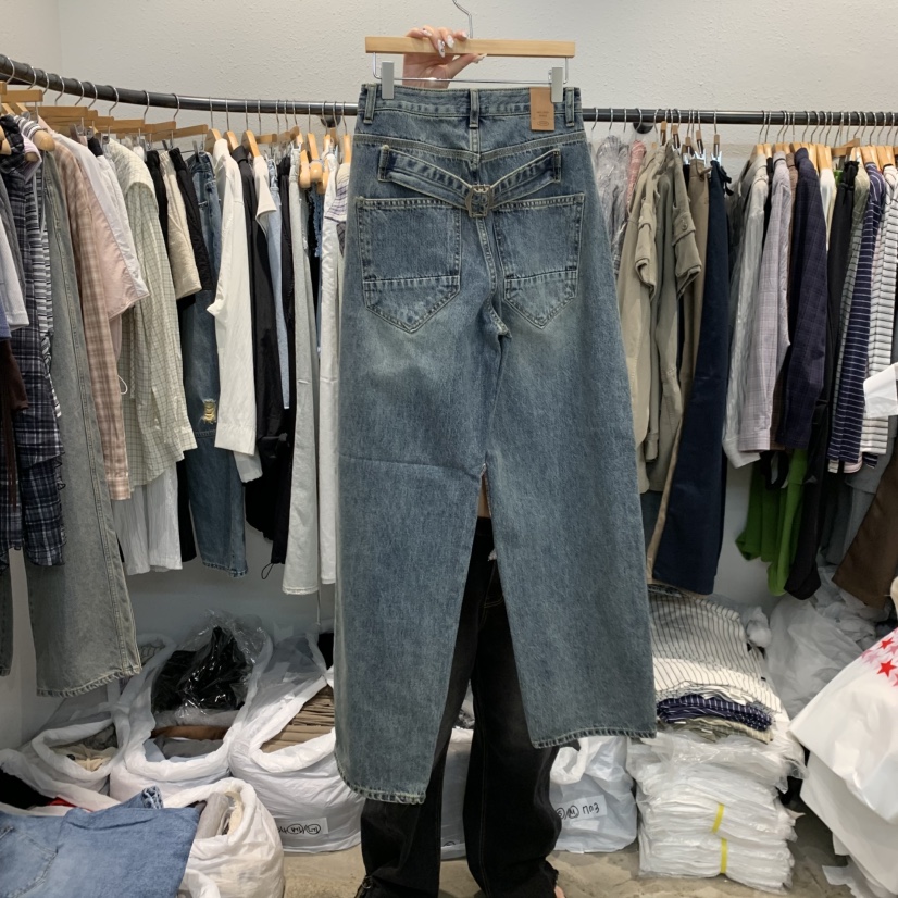 ALMOND PEPE韓國代購女裝新款推薦熱賣真品時尚人氣牛仔褲ALMOND PEPE牛仔褲