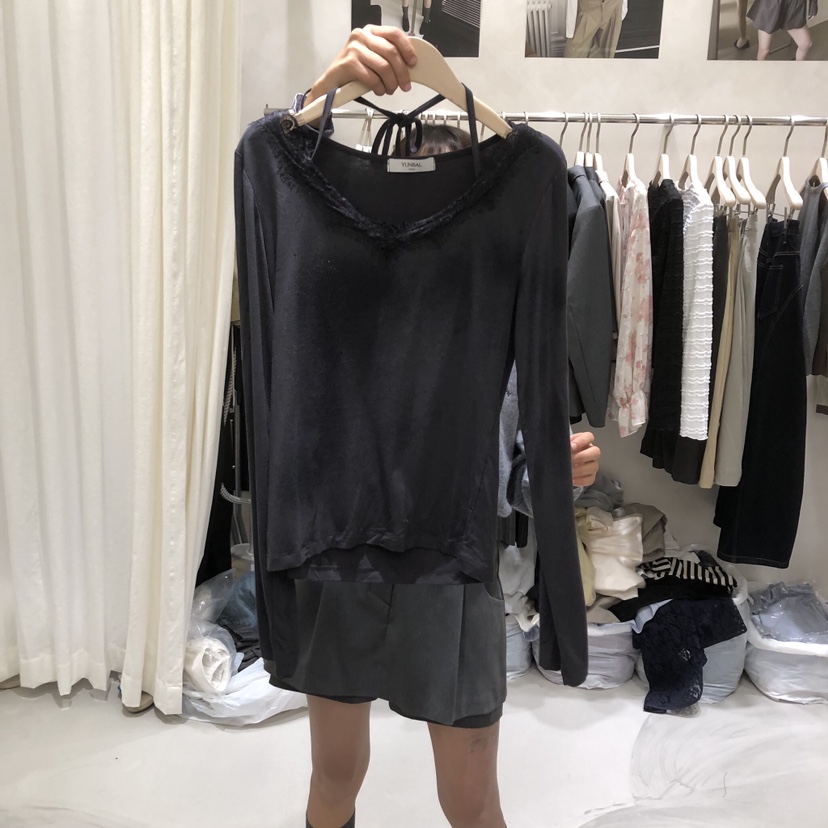 A Flan東大門實拍女士新款推薦人氣熱賣時尚長袖T恤蕾絲AFN/FLAN EDITION長袖T恤圖色1