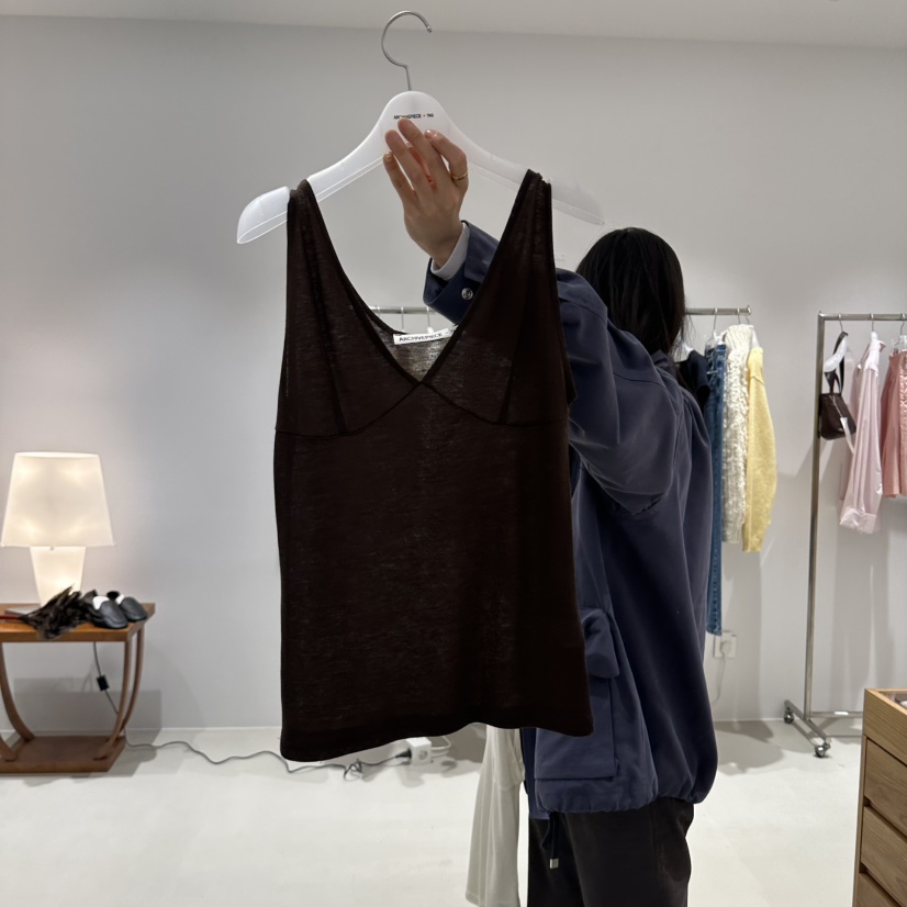 X韓國直郵26秋冬新品推薦人氣休閑熱賣時尚真品吊帶背心ARCHIVEPIECE TAG吊帶/背心圖色2棕色