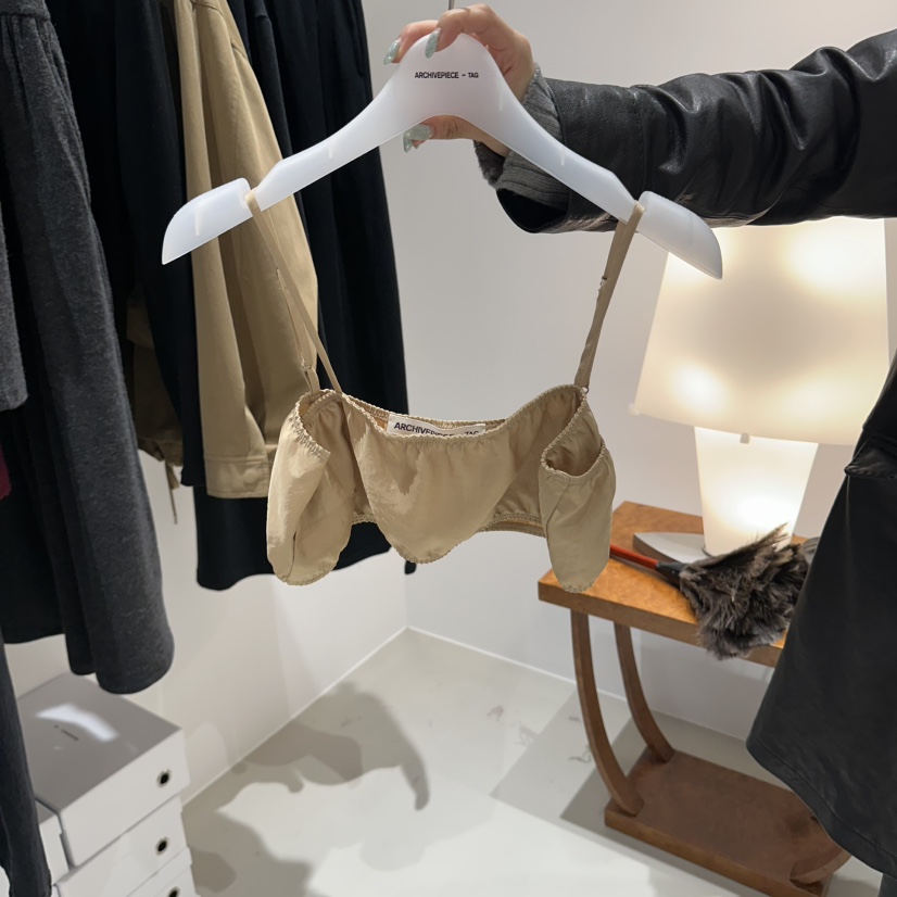 X韓國代購26秋季新品熱賣人氣時尚休閑推薦真品吊帶背心ARCHIVEPIECE TAG吊帶/背心圖色2