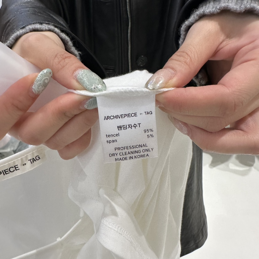 X韓國直郵女士新品時尚休閑熱賣人氣真品推薦長袖T恤刺繡ARCHIVEPIECE TAG長袖T恤