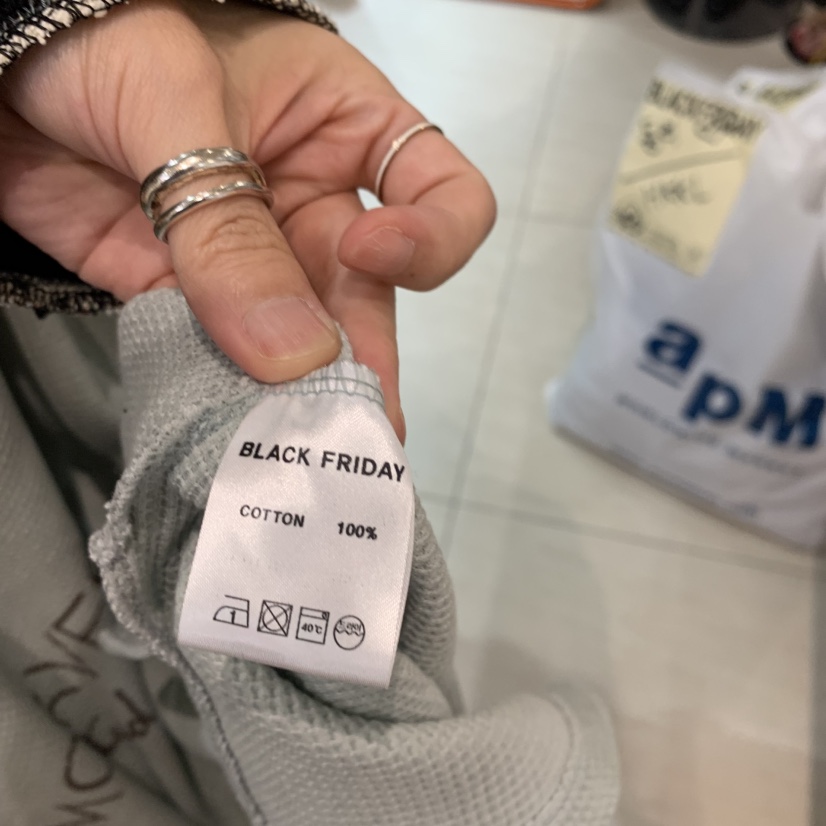 BLACKFRIDAY東大門代購26秋冬新品推薦休閑真品人氣時尚T恤BLACK FRIDAYT恤