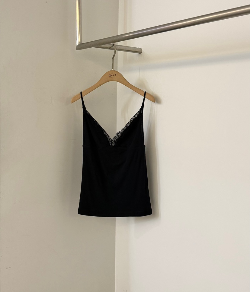 TWENTY FOUR SEVEN24-7東大門代購女裝新款真品吊帶背心蕾絲無袖TEWNTY FOUR SEVEN24-7吊帶/背心圖色4黑色