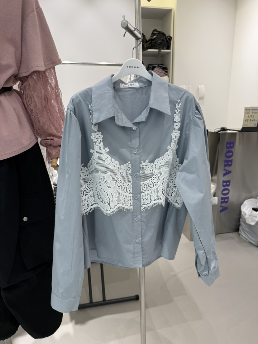 X韓國直郵女裝新品真品時尚休閑熱賣人氣襯衫蕾絲衫假兩件BORABORA襯衫/蕾絲衫圖色1