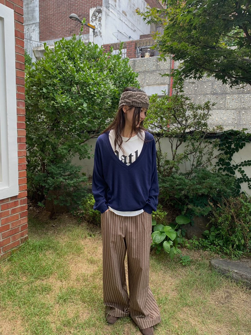 CAMEL-P東大門直郵女裝新品真品長袖T恤V領深VCame_l 家長袖T恤