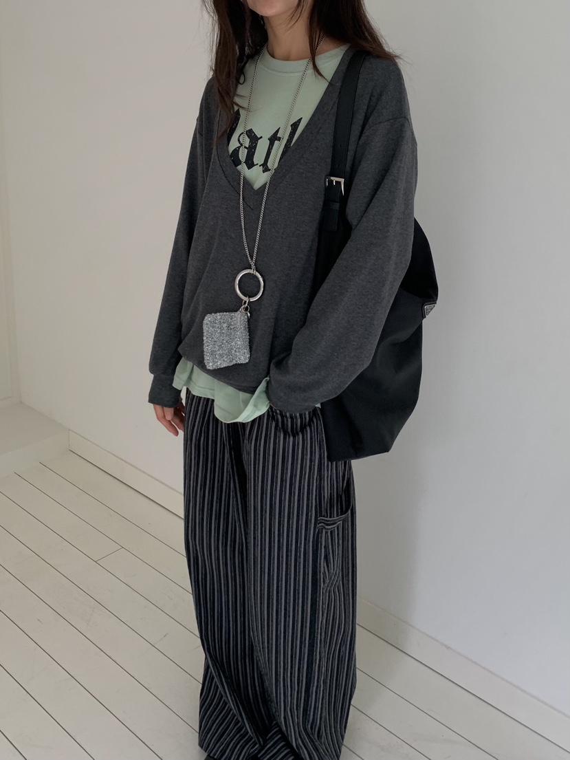 CAMEL-P東大門直郵女裝新品真品長袖T恤V領深VCame_l 家長袖T恤