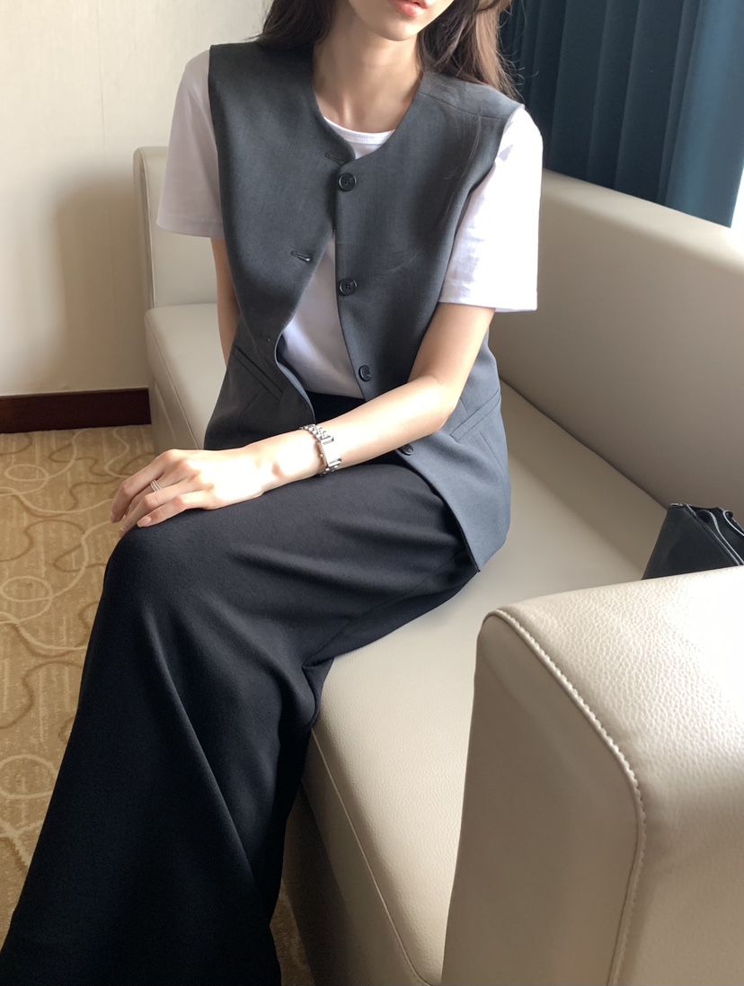 NOTICE韓國代購女士新款真品熱賣休閑人氣推薦時尚馬甲NOTICE馬甲