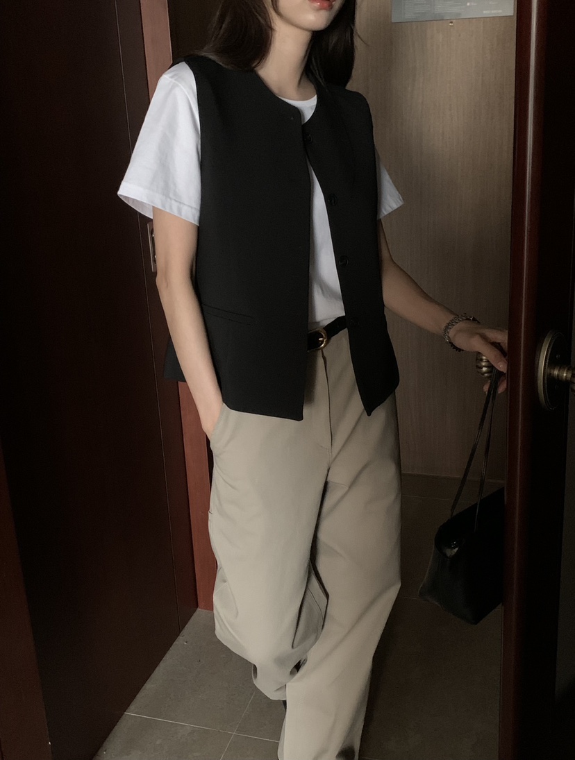 NOTICE韓國代購女士新款真品熱賣休閑人氣推薦時尚馬甲NOTICE馬甲