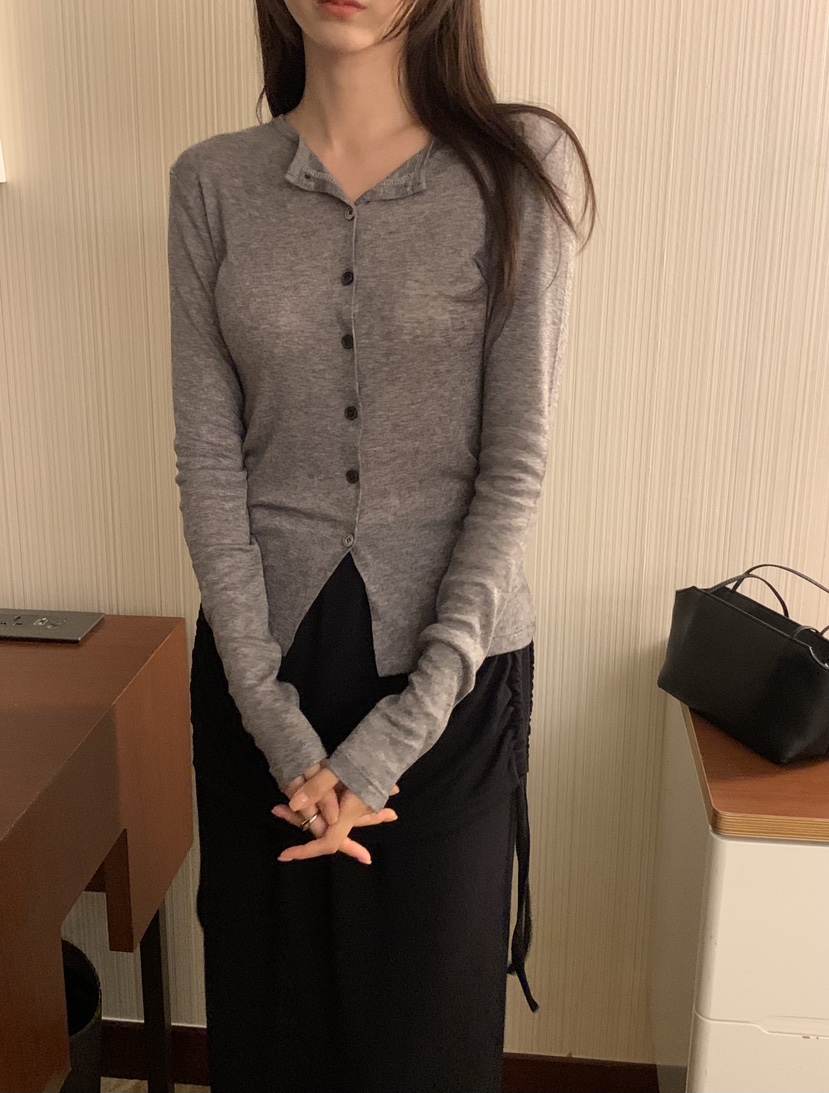 NOTICE東大門實拍女裝新品真品時尚人氣休閑長袖T恤羊毛開襟NOTICE長袖T恤