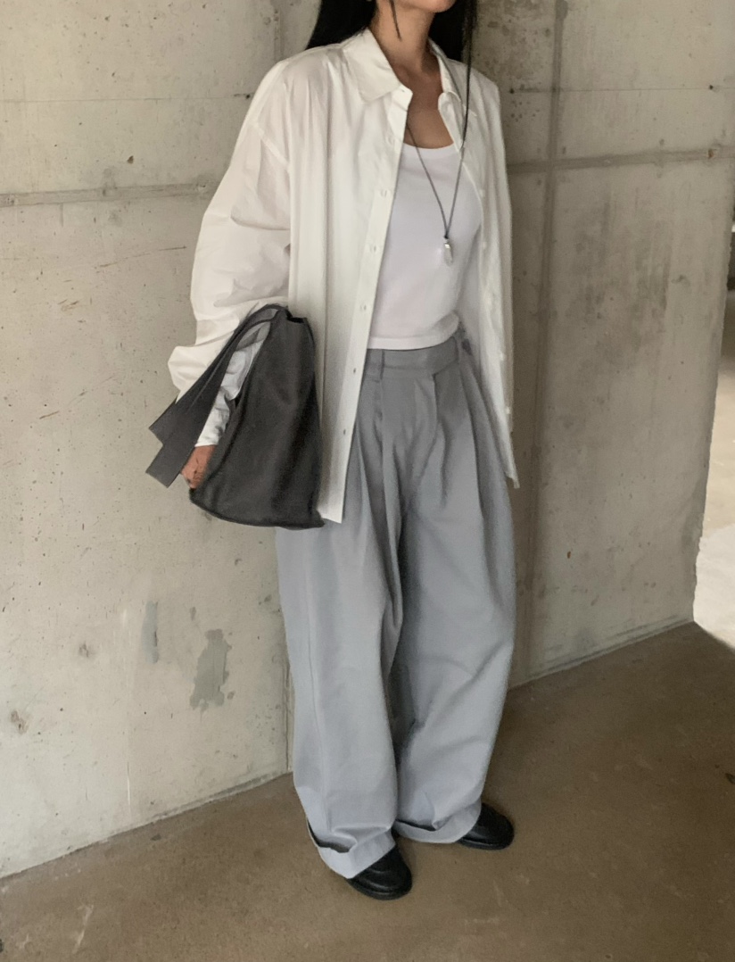 OVER NEAR東大門代購女裝新品熱賣時尚休閑人氣襯衫蕾絲衫OVER NEAR襯衫/蕾絲衫