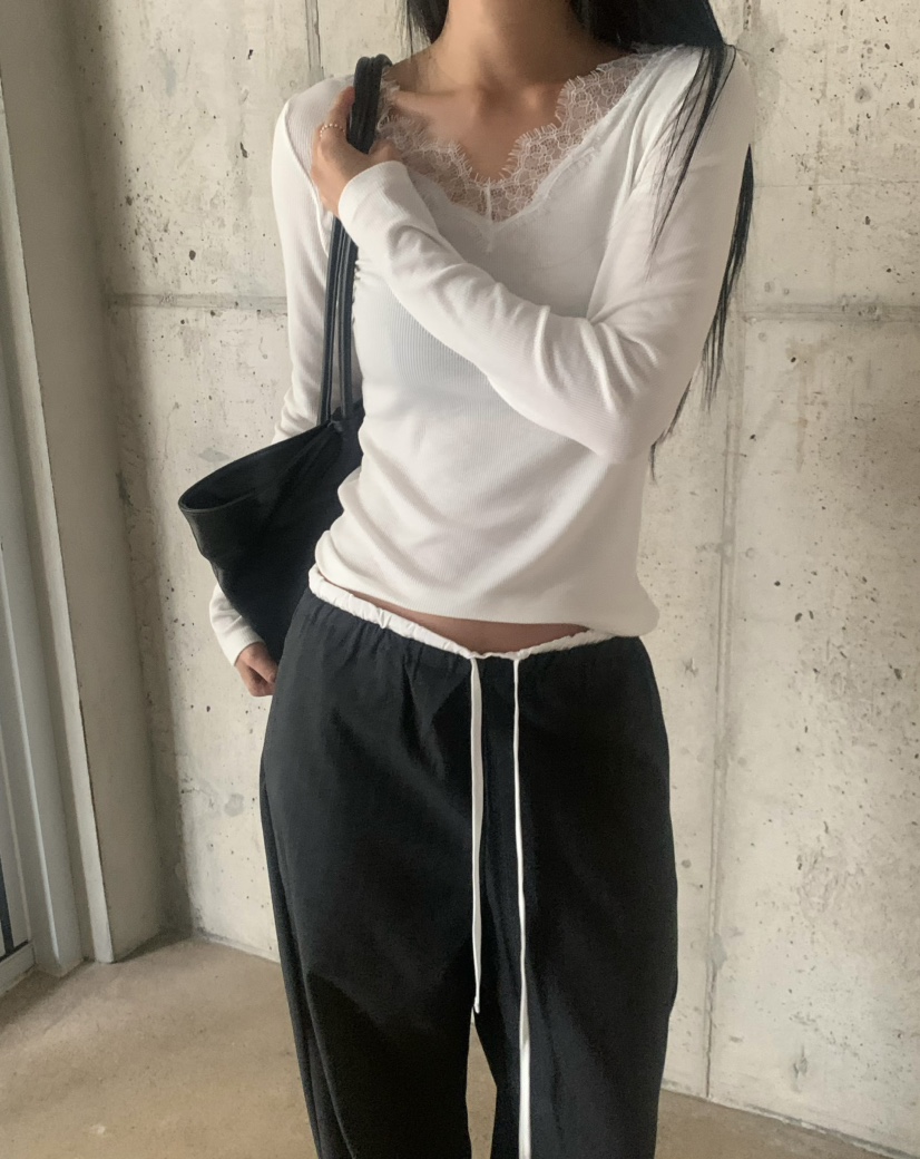 OVER NEAR東大門直郵女士新款推薦休閑人氣時尚熱賣長袖T恤OVER NEAR長袖T恤