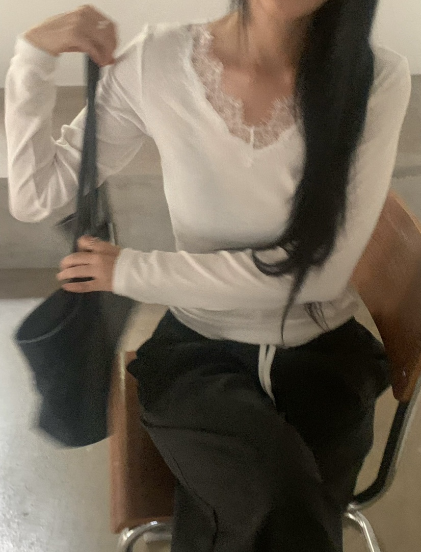 OVER NEAR東大門直郵女士新款推薦休閑人氣時尚熱賣長袖T恤OVER NEAR長袖T恤