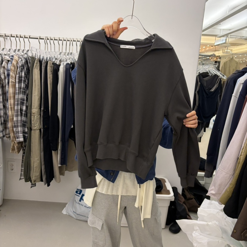 PADO東大門代購女裝新品時尚推薦熱賣休閑人氣真品衛衣V領PADO衛衣圖色2