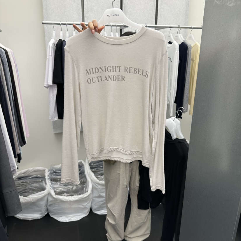 X東大門直郵26秋季新款人氣真品推薦休閑熱賣時尚長袖T恤OUTLANDER長袖T恤圖色1