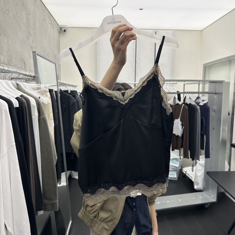 X東大門實拍26秋季新品推薦休閑熱賣時尚人氣真品吊帶背心OUTLANDER吊帶/背心圖色3黑色