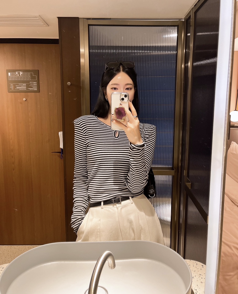 AMUSE SEOUL韓國代購女裝新款熱賣時尚休閑人氣推薦長袖T恤AMUSE SEOUL長袖T恤