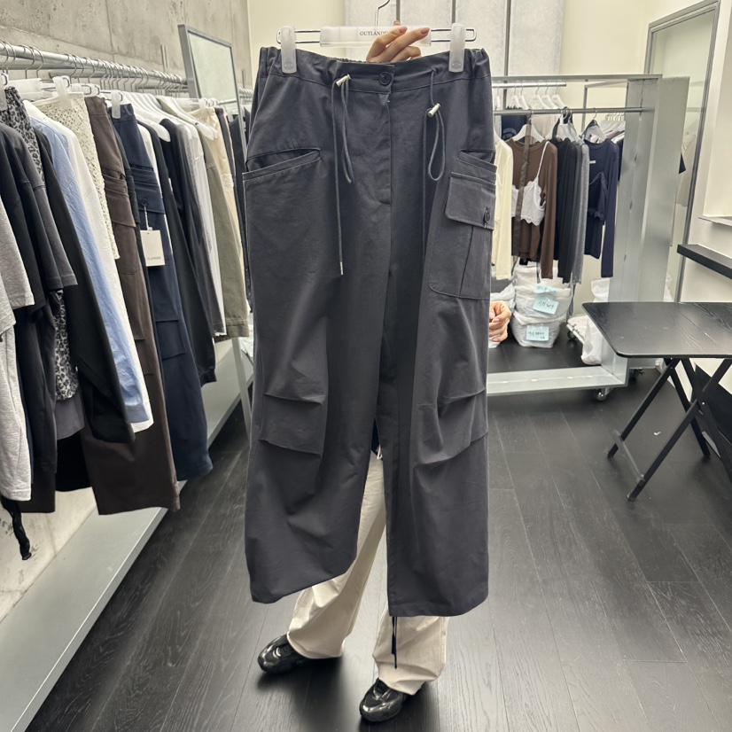 X韓國代購26秋季新品熱賣時尚休閑真品推薦人氣休閑褲OUTLANDER休閑褲圖色3墨色