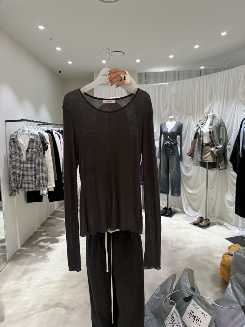 OVER NEAR東大門代購女士新品推薦休閑真品熱賣時尚長袖T恤OVER NEAR長袖T恤圖色2